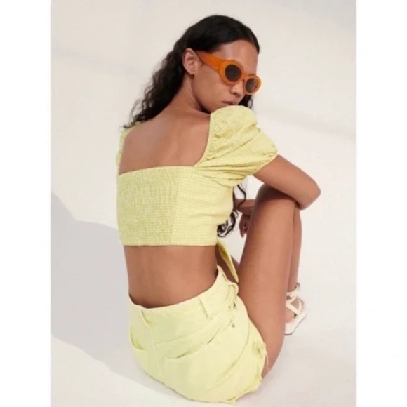 ZARA Frayed High Rise Distressed Denim Shorts Lemon Yellow Size 4 New with Tag - Picture 7 of 8